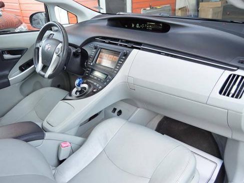 Used 2010 Toyota Prius FWD image 15