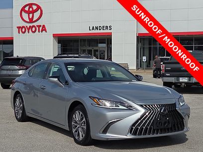 Used 2023 Lexus ES 350