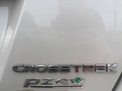 Used 2016 Subaru Crosstrek 2.0i Premium w/ Popular Package #1 AWD/4WD image 36