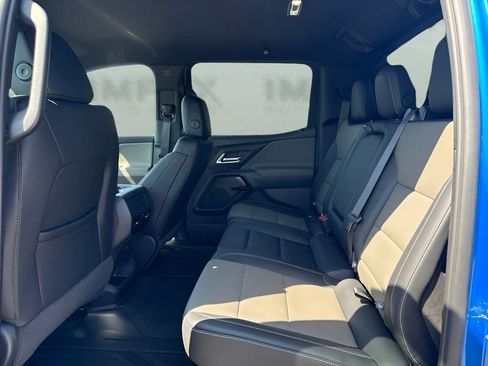 Used 2026 Chevrolet Silverado EV Trail Boss AWD/4WD image 13