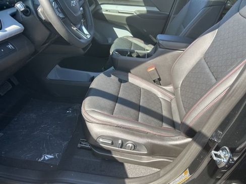 New 2027 Chevrolet Bolt RS w/ Technology Package FWD image 9