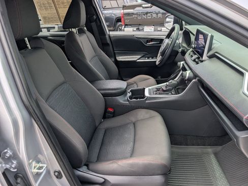 Used 2024 Toyota RAV4 SE w/ Weather & Moonroof Package AWD/4WD image 8