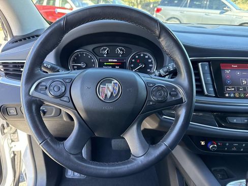 Used 2021 Buick Enclave Essence w/ Sport Touring Edition image 27