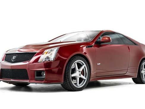 Used 2011 Cadillac CTS V w/ Wood Trim Package image 8