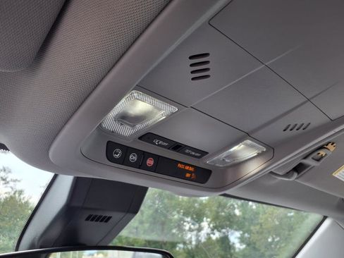 Certified 2022 Chevrolet Equinox LS image 21