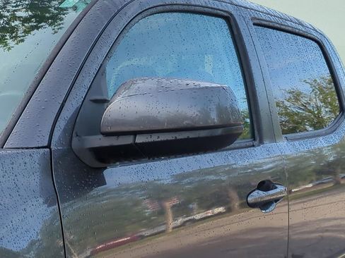 Used 2021 Toyota Tacoma SR5 RWD image 26