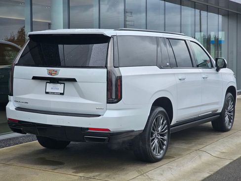New 2026 Cadillac Escalade ESV Platinum Sport image 5