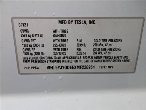Used 2021 Tesla Model Y Long Range AWD/4WD image 24