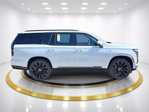 New 2026 Cadillac Escalade Platinum Sport w/ LPO, ONYX Package AWD/4WD image 4