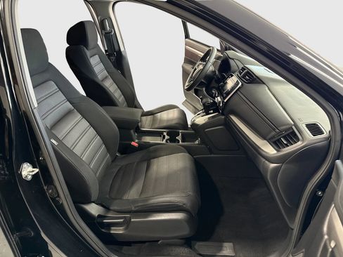 Used 2018 Honda CR-V LX image 13