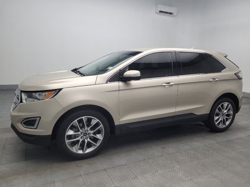 Used 2018 Ford Edge Titanium w/ Technology Package image 2