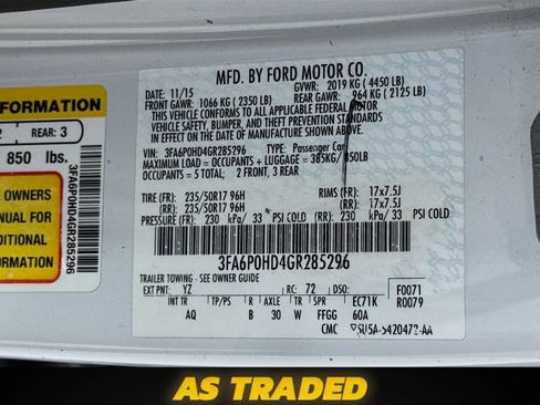 Used 2016 Ford Fusion SE FWD image 31