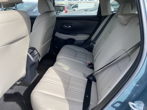 Used 2025 Honda HR-V EX-L image 15