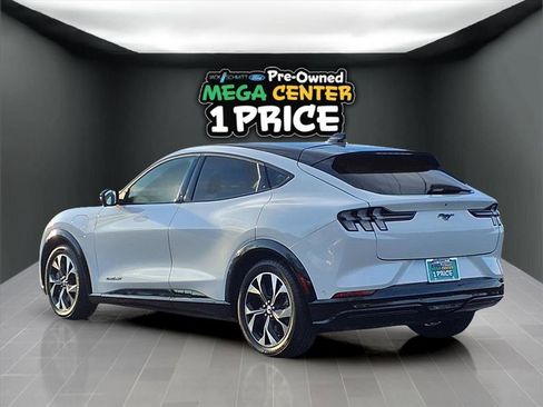Used 2021 Ford Mustang Mach-E Premium image 4