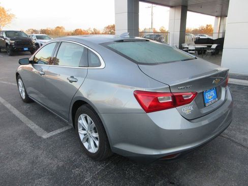 Used 2024 Chevrolet Malibu LT image 3