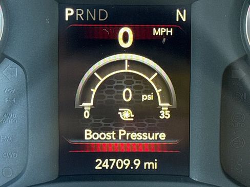 Used 2024 RAM 3500 Tradesman w/ Chrome Appearance Group AWD/4WD image 21