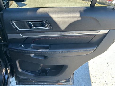 Used 2016 Ford Explorer Sport w/ Equipment Group 401A image 20
