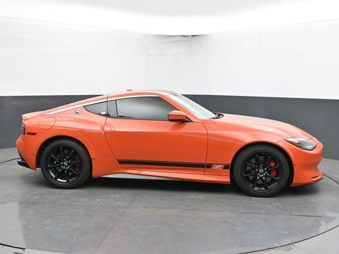 Used 2024 Nissan Z Performance w/ Heritage Edition RWD image 12
