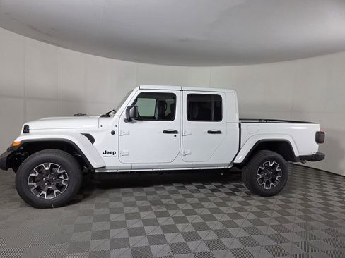 New 2026 Jeep Gladiator Sport image 8