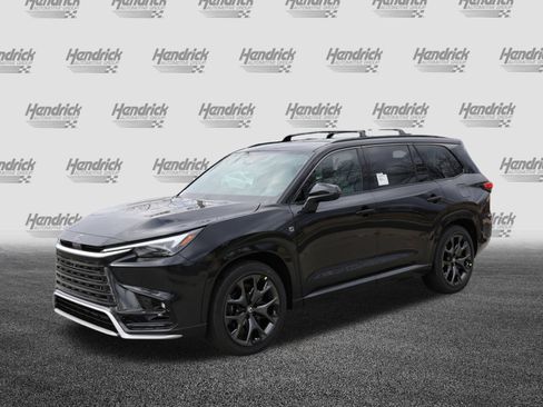 New 2026 Lexus TX 500h AWD image 5