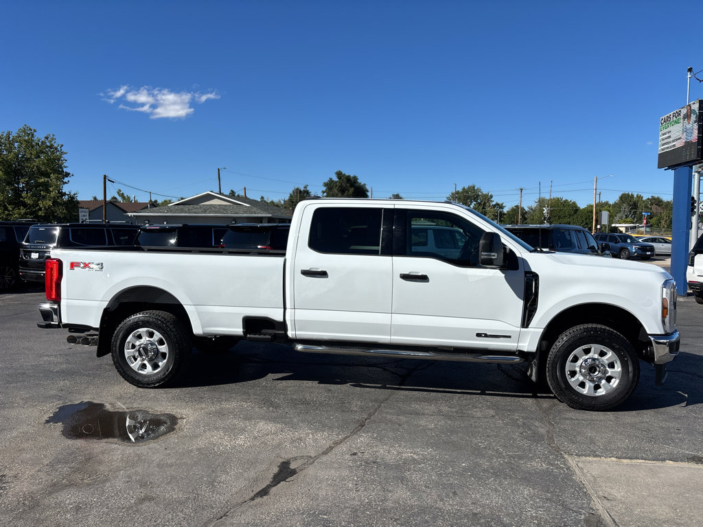 Used 2024 Ford F350 XLT w/ FX4 Off-Road Package AWD/4WD image 5