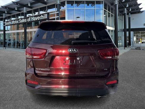 Used 2019 Kia Sorento LX image 7