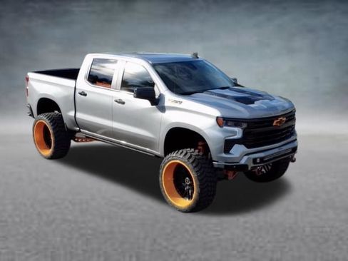 Used 2025 Chevrolet Silverado 1500 LT Trail Boss AWD/4WD image 39