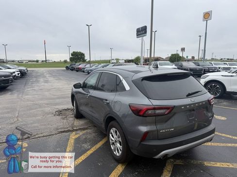 Used 2024 Ford Escape Active w/ Tech Pack #1 AWD/4WD image 3