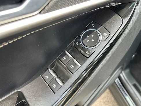 Used 2022 Ford Explorer ST w/ ST Street Pack AWD/4WD image 11