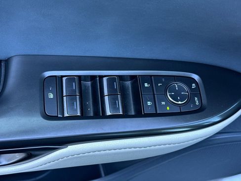 Used 2023 Lexus RZ 450e Premium w/ Technology Package image 11