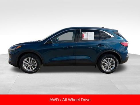 Used 2020 Ford Escape SE image 4