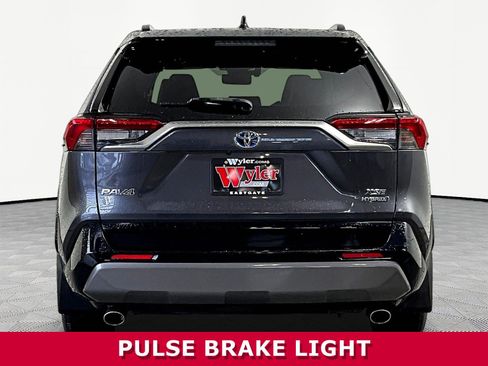 Used 2019 Toyota RAV4 XSE w/ All Weather Liner Package AWD/4WD image 5