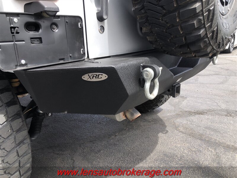 Used 2012 Jeep Wrangler Rubicon AWD/4WD image 20