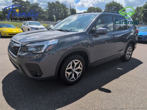 Used 2021 Subaru Forester Premium AWD/4WD image 1