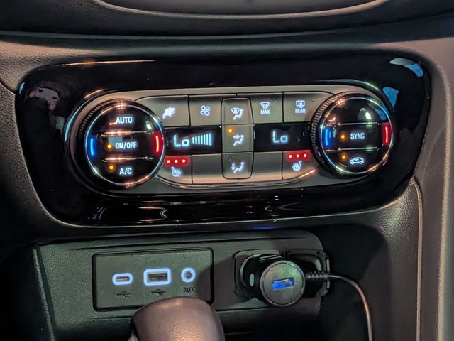 Used 2022 Buick Encore GX Select FWD image 21