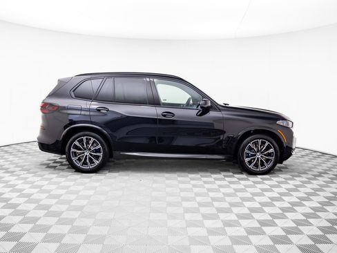 New 2026 BMW X5 xDrive50e w/ M Sport Package image 7