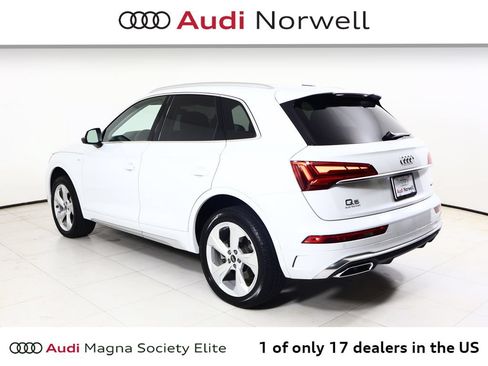 Used 2024 Audi Q5 2.0T Premium Plus w/ Premium Plus Package AWD/4WD image 13