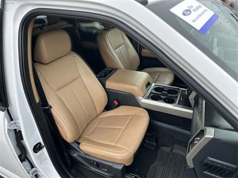 Certified 2022 Ford F250 Lariat w/ Lariat Ultimate Package image 27