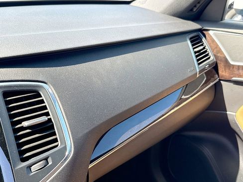 Used 2019 Volvo XC90 T6 Momentum w/ Advanced Package image 22