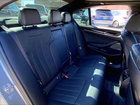 Used 2023 BMW 530i 530i w/ Premium Package image 21