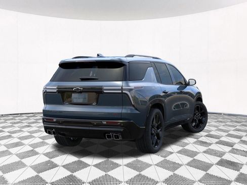 New 2026 Chevrolet Traverse RS w/ LPO, Floor Liner Package AWD/4WD image 9