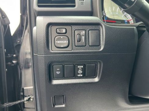 Used 2014 Toyota 4Runner Trail image 10