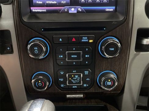 Used 2013 Ford F150 Lariat w/ Mid Equipment Group image 21