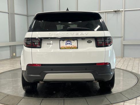 Used 2020 Land Rover Discovery Sport SE image 6