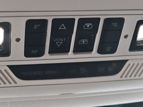 Used 2022 Ford Explorer XLT w/ Equipment Group 202A image 36