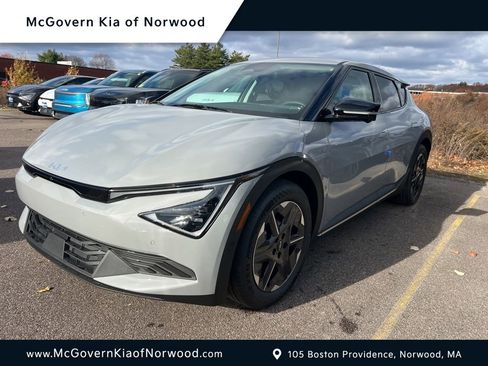 New 2025 Kia EV6 Light w/ Light LR Technology Package image 1