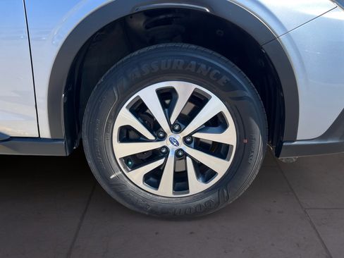 Used 2020 Subaru Outback Premium image 17