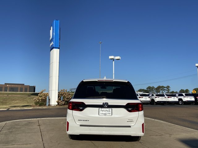 Used 2025 Honda Odyssey Sport-L image 11