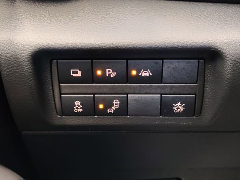 Certified 2024 Nissan Kicks S image 25