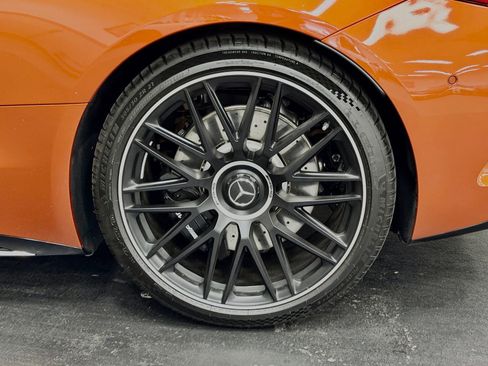 Used 2024 Mercedes-Benz SL 63 AMG 4MATIC image 16